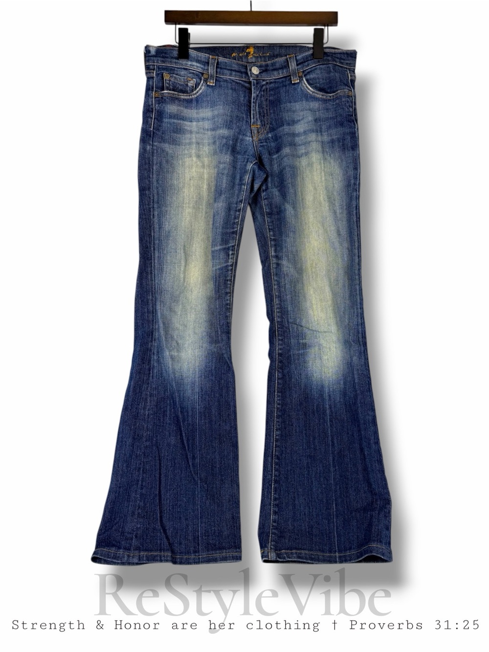 7 FOR ALL MANKIND Women’s Size 30 Denim Jeans Flare Style Made In USA Stretch